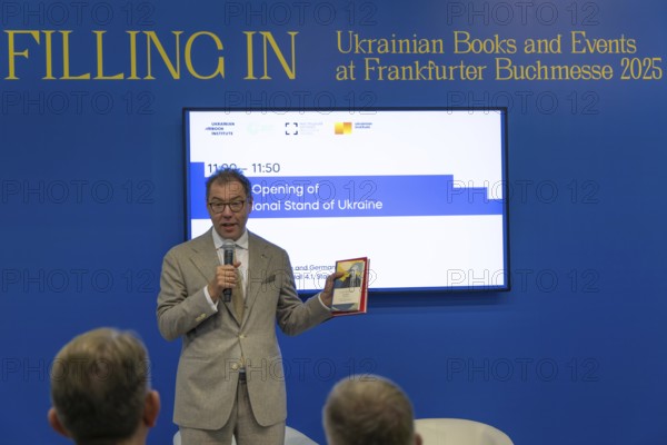 Minister of State for Culture Wolfram Weimer (non-party) and the Ukrainian Ambassador to Germany, Oleksiy Makeyev, open the Ukrainian national stand at the Frankfurt Book Fair. The 77th Frankfurt Book Fair takes place from 15 - 19 October 2025, Exhibition Grounds, Frankfurt am Main, Hesse, Germany