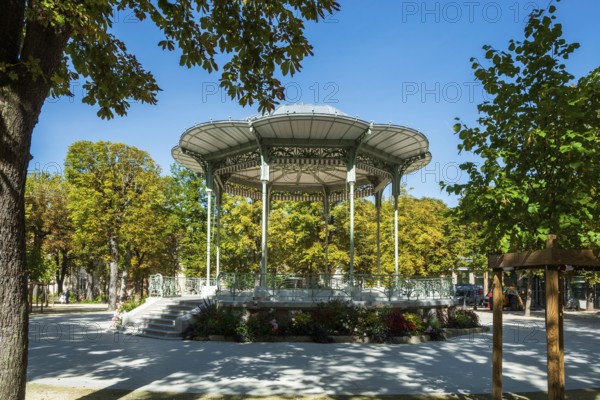 Vichy, listed as World Heritage by UNESCO. Park bandstand. Source Park. Allier. Auvergne Rhone Alpes. France
