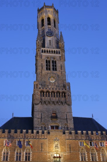 Illuminated Belfry in the historic city centre of Bruges in the evening light, Belfort and City Halls, City Halls at the Grote Markt, Market Square, UNESCO World Heritage Site, Bruges, Flanders, Belgium