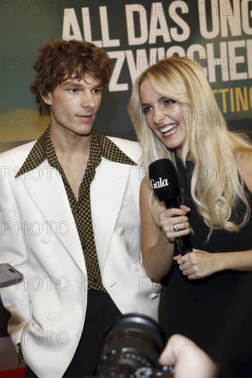 Mason Thames and Mckenna Grace at a fan event for All das Ungesagte zwischen uns - Regretting You at the Zoo Palast in Berlin on 12 October 2025