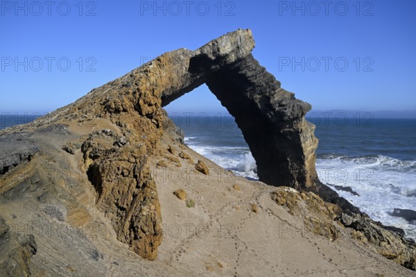 Arch rock, 55 metre high limestone arch, restricted diamond area, near Lüderitz, Karas region, Namibia