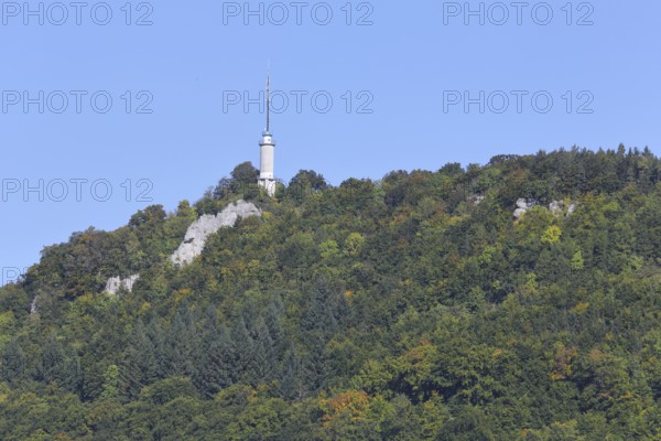 Lookout tower at the castle rock, rock cliffs, rocks, landscape, rock formations, mountain, forest, summit, Ebingen, Albstadt, Swabian Alb, Baden-Württemberg, Germany