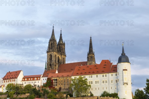 View of Albretsburg Castle and Meissen Cathedral, St. Johannis and St. Donatus, Old Town, Meissen, Saxony, Germany