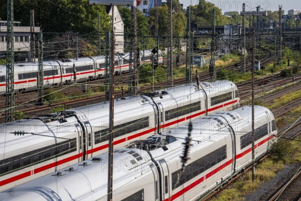 ICE trains on the railway line, north of Düsseldorf main station, North Rhine-Westphalia, Germany