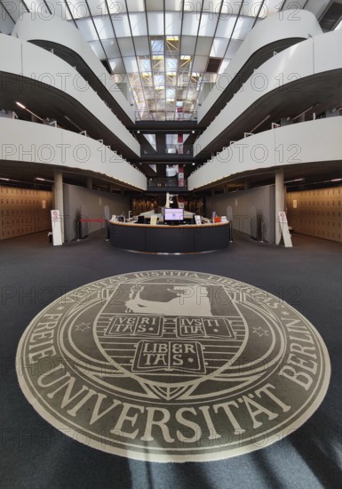 Philologische Bibliothek der Freien Universität Berlin, auch Berlin Brain genannt weil das Gebäude wie ein menschlicher Schädel geformt ist, Deutschland