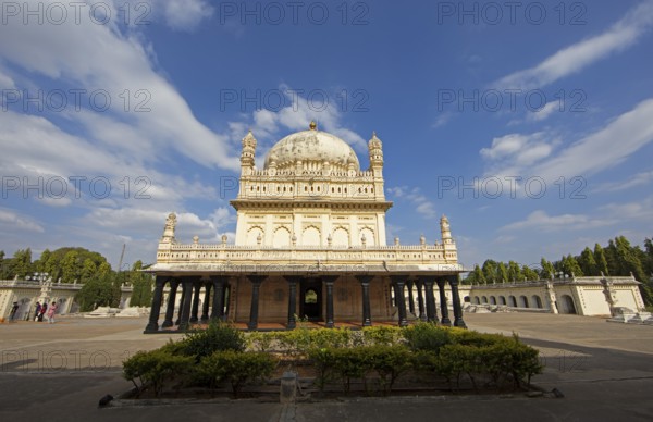 Gumbaz or mausoleum of Tipu Sultan and his family, Srirangapatna, Karnataka, India
