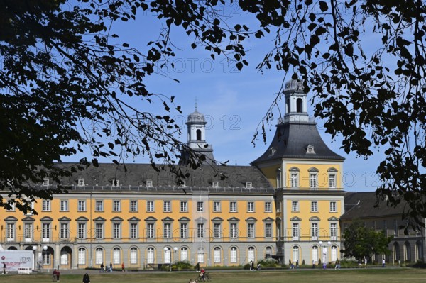 Main building of the Rheinische Friedrich-Wilhelms-Universität Bonn