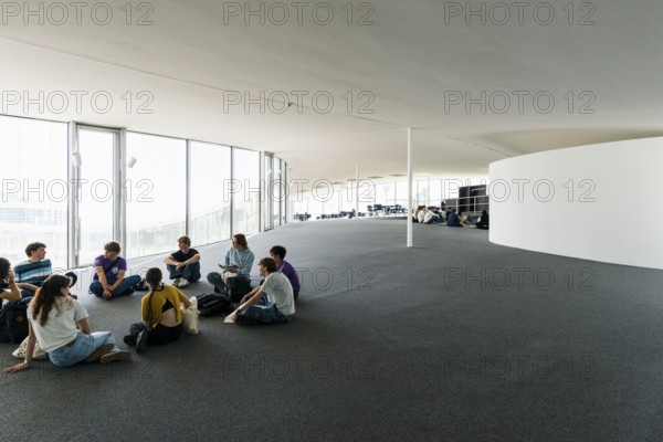 Interior view, Rolex Learning Centre, École polytechnique fédérale de Lausanne, EPFL, Lausanne, Switzerland
