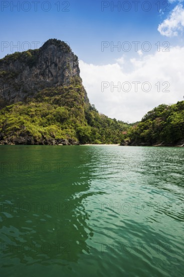 White sandy beach and coconut palms, Sabai Beach, Koh Mook, Trang Province, Southern Thailand, Andaman Sea, Thailand