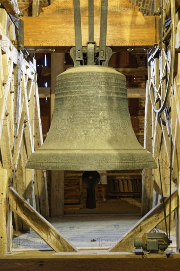 Church bell, Trinity bell from 1663, wooden belfry, St Mary's Church, also known as St Mary's Church, basilica, late Gothic, three naves with transept, first mentioned in 1298, 104 metre high church tower with view, Neuer Markt, Old Town, UNESCO World Heritage Site, Hanseatic City of Stralsund, Mecklenburg-Western Pomerania, Germany