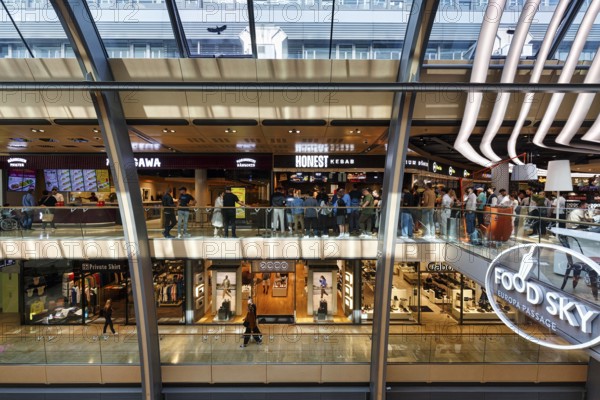 Honest Kebab snack bar, premium kebab, kebab shop, cult, queue, passers-by, Food Sky, shopping centre, Europa-Passage, Hamburg, Germany
