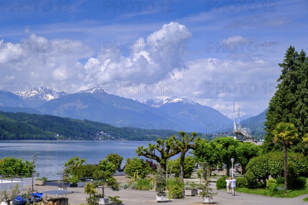 Uferpromeande, Lake Millstatt, Millstatt, Carinthia, Austria