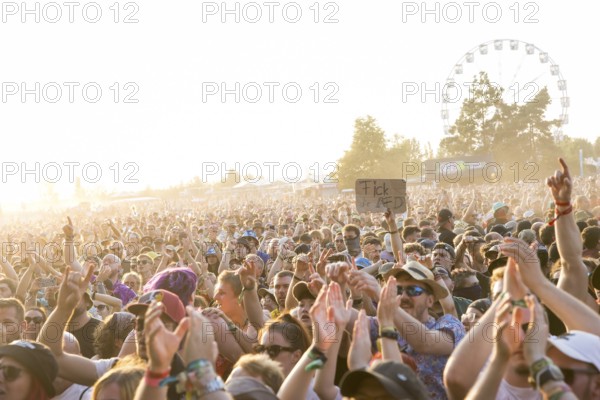Festival visitors at the Highfield Festival on Saturday, Störmthaler See, 16.08.2025