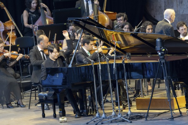 West-Eastern Divan Orchestra - Daniel Barenboim and Lang Lang, Classical, open air on 10 August 2025, Waldbühne, Berlin, Germany < english> West-Eastern Divan Orchestra - Daniel Barenboim & Lang Lang, Classical, open air on August 10, 2025, Waldbühne, Berlin, Germany