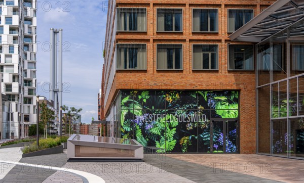 San-Francisco-Straße at Westfield Shopping Centre, Hamburg, Germany