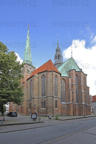 Romanesque St Jakobi Church built in 1334, Brick Romanesque, Brick church, Old Town, Lübeck, Schleswig-Holstein, Germany