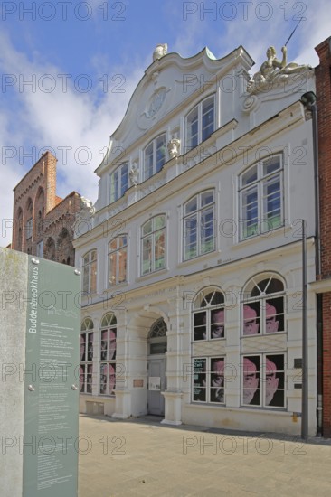 Historic Buddenbrook House, Heinrich and Thomas Mann Centre, Museum, Inscription, Banner, Old Town, Lübeck, Schleswig-Holstein, Germany