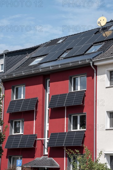 Residential building with photovoltaic modules on the façade and roof, North Rhine-Westphalia, Germany