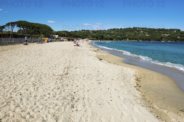 Sandy beach beach, Plage de Tahiti, Saint Tropez, Var, French Riviera, Provence-Alpes-Cote d'Azur, Cote d Azur, France