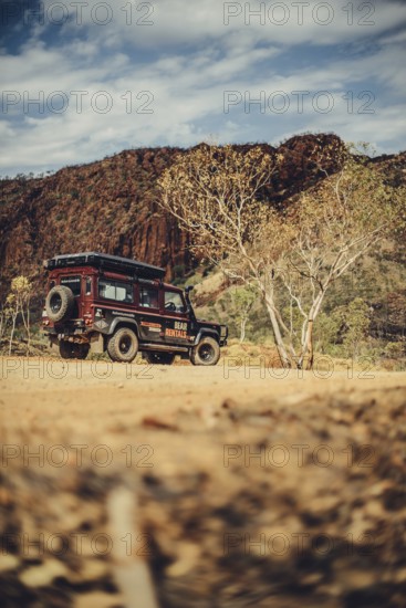 Landrover Defender four-wheel drive vehicle in the Australian outback