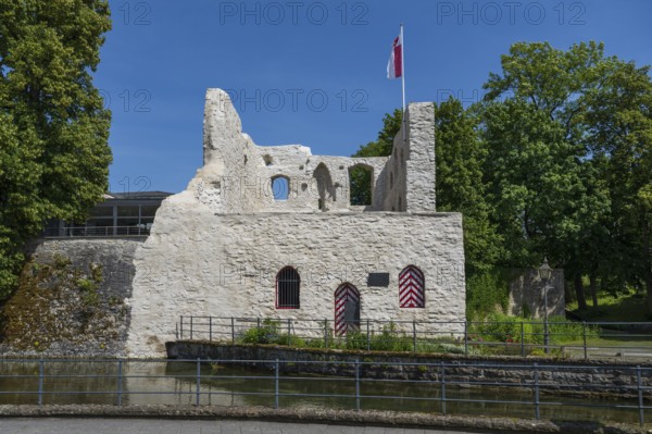 Castle ruins, Lippe spring, Bad Lippspringe, climatic health resort, North Rhine-Westphalia, Germany