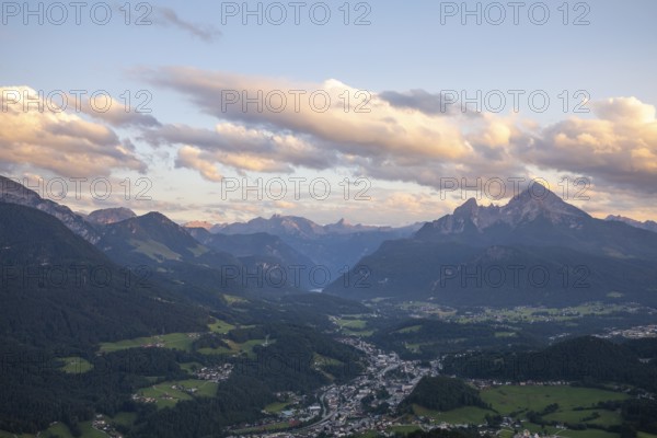 Panoramic view of Berchtesgaden, Watzmann and Königssee from the Kneifelspitze