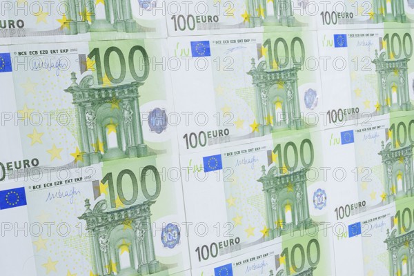 100 euro banknotes, 100 euros