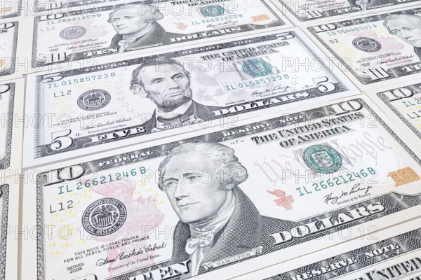 US dollar notes, 10 dollars, 5 dollars, banknotes