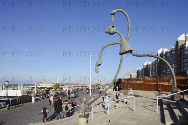 Sculpture Herring Esser by artist Tom Otterness on the seafront promenade, Scheveningen, The Hague, Dutch North Sea coast, South Holland, Netherlands