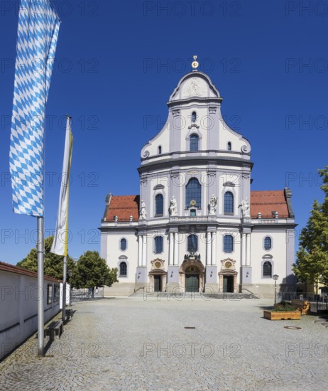 Basilica of St Anne at Bruder Konrad Platz, place of pilgrimage, Altötting, Upper Bavaria, Bavaria, Germany