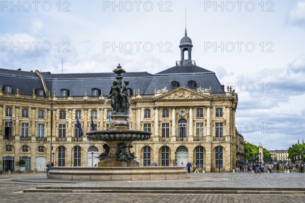 Fontaine des Trois Graces, Place de la Bourse, Bordeaux, Gironde, Nouvelle-Aquitaine, France