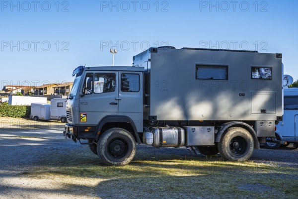 Campervans on Contis beach campersite, Saint Julien en Born, Saint-Julien-en-Born, Landes, France