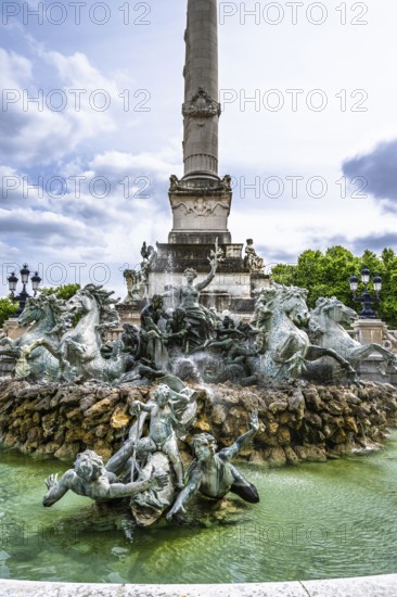 Fontaine du Char du Triomphe de la Concorde, Place des Quinconces, Bordeaux, Gironde, Nouvelle-Aquitaine, France