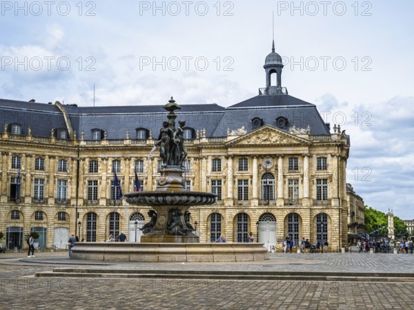 Fontaine des Trois Graces, Place de la Bourse, Bordeaux, Gironde, Nouvelle-Aquitaine, France