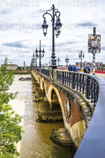 Bridge Pont de Pierre, Bordeaux, Gironde, Nouvelle-Aquitaine, France