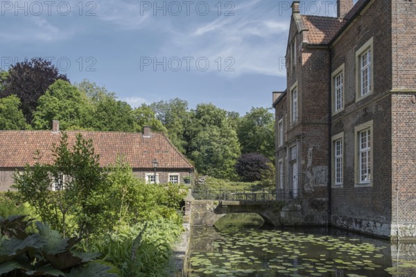 Moated castle Haus Welbergen, Ochtrup, Welbergen, Münsterland, North Rhine-Westphalia, Germany