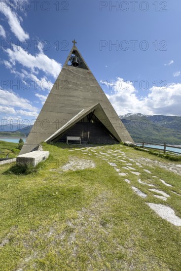 Mont-Cenis Pyramid Museum built in 1967 above the Lac du Mont Cenis in a stylised pyramid as a museum to commemorate the Egyptian campaigns of Emperor Napoleon Bonaparte and the time in front of the construction of the reservoir, Mont Cenis massif, Massif du Mont-Cenis, Graian Alps, Lanslebourg, Rhone-Alpes, France