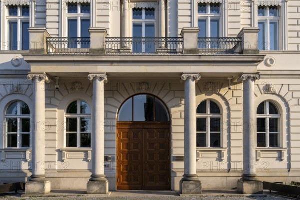 House façade at the entrance to the Bertelsmannhaus, Unter den Linden, Berlin, Germany