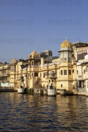 Gangaur Ghat or Gangori Ghat at Lake Pichola in the evening light, Udaipur, Rajasthan, India