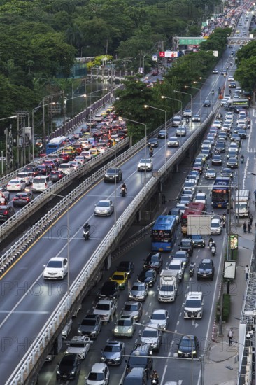 Road traffic bridge vehicles, Bangkok, Thailand