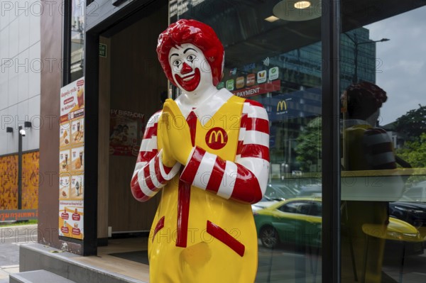 Symbolic figure McDonalds Bangkok, Thailand