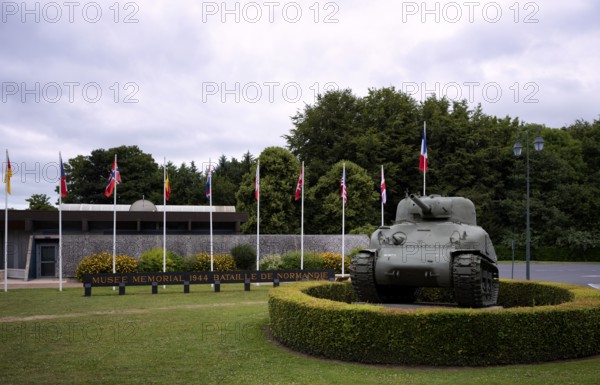 Sherman tank of the US Army is on display in front of the museum, Musée memorial 1944 de la Bataille de Normandie, D-Day, Operation Overlord, Bayeux, Normandy, Calvados, France