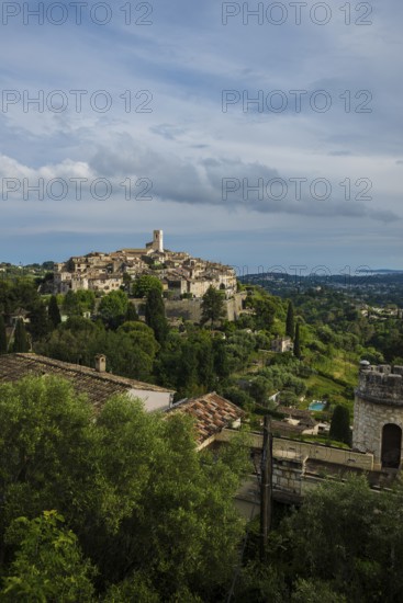 Picturesque mountain village, St. Paul de Vence, Provence Alpes Côte d'Azur, South of France, France