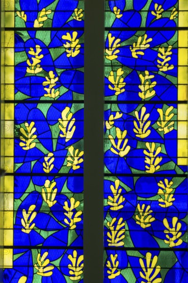 Interior view of the chapel, Chapelle du Rosaire de Vence, Chapelle Matisse, artist Henri Matisse, Vence, Provence Alpes Côte d'Azur, South of France, France