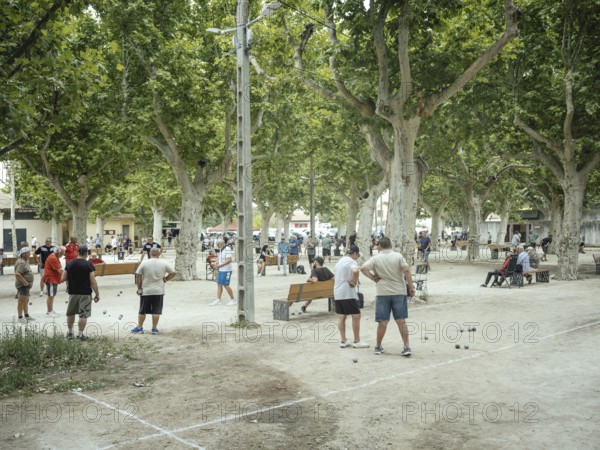 Boules game, Bellegarde, Arles, Provence, France