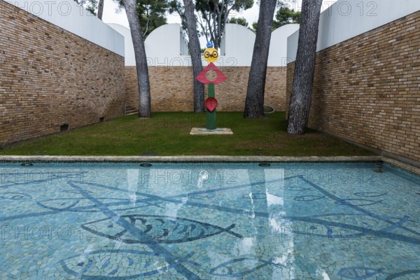 Museum, Fondation Maeght, artist Georges Braque, St. Paul de Vence, Provence Alpes Côte d'Azur, South of France, France