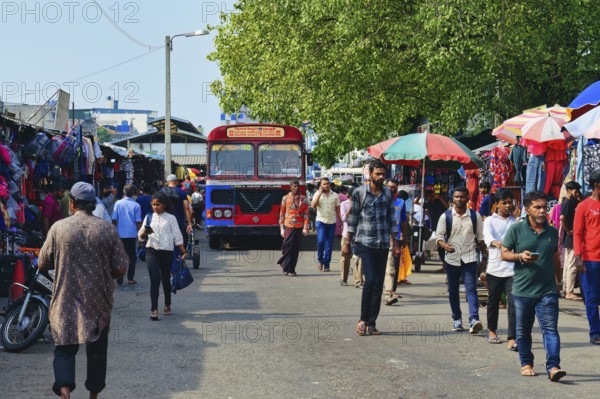 Street scene in Colombo, Sri Lanka