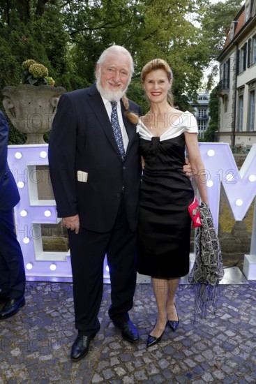 Leslie Malton with man Felix von Manteuffel at the Cocktail Prolongé for the Semi-Final Round of Judging of the International Emmy® Awards 2025 in Berlin at the Schlosshotel Berlin on 07.07.2025