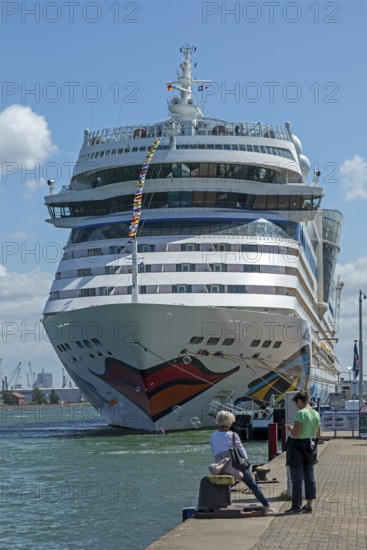 Cruise ship AIDA mar moored at the quay wall, Warnow, Warnemünde, Rostock, Mecklenburg-Vorpommern, Germany