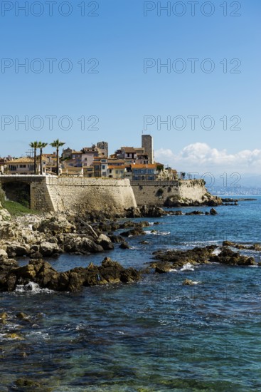 Picturesque town by the sea, Antibes, Provence Alpes Côte d'Azur, South of France, France
